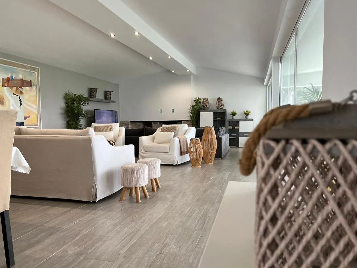 Malibu Ocean Villa 圣克鲁斯-德特内里费 0*,