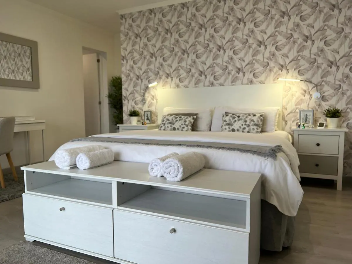Malibu Ocean Villa 圣克鲁斯-德特内里费 0*,
